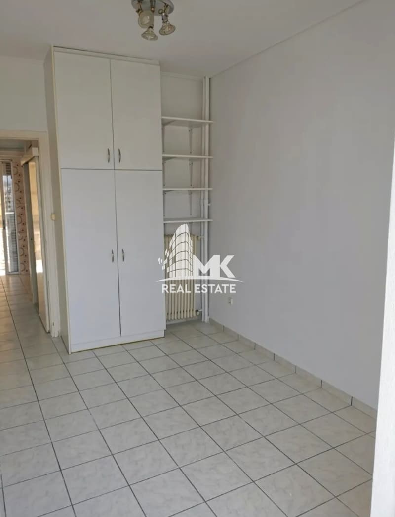 Apartment in Center, Piraeus — Photo 5 of 20