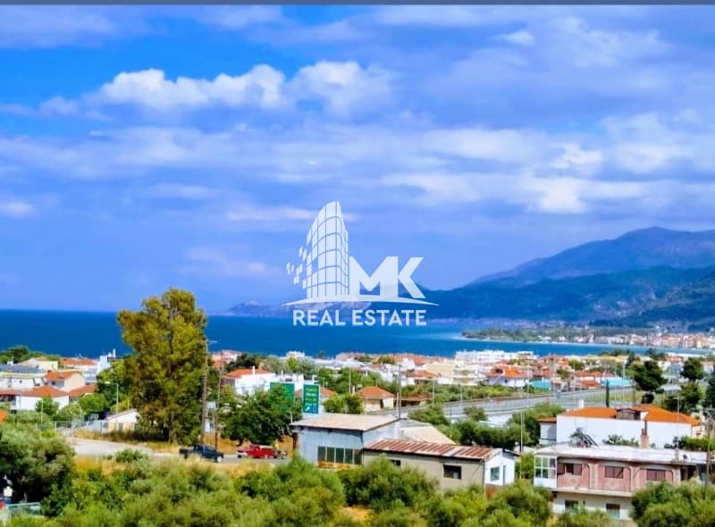 Μονοκατοικία στην Κέντρο, Ακράτα — Φωτογραφία 1 από 22