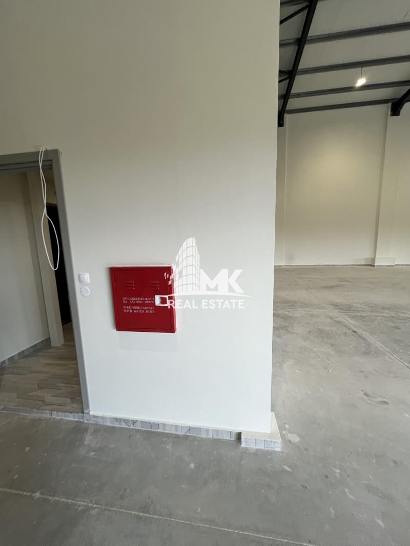 Αποθήκη στην Μακρυγιάννη, Πάτρα — Φωτογραφία 29 από 30