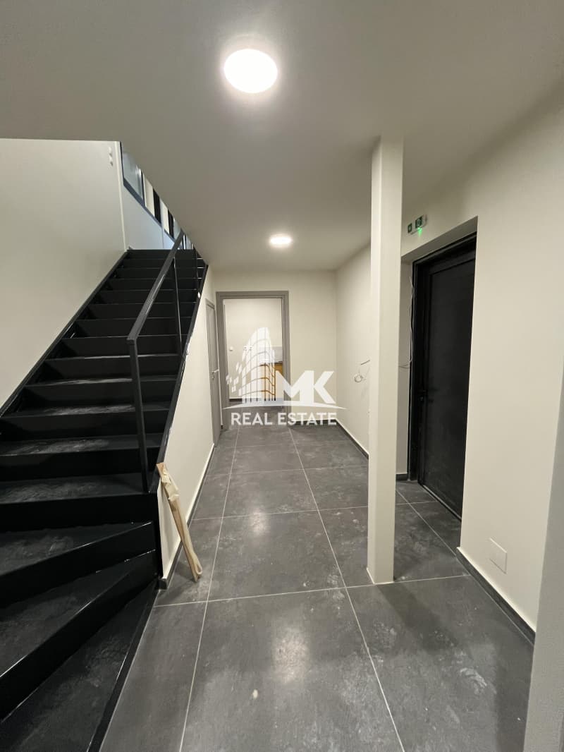 Αποθήκη στην Μακρυγιάννη, Πάτρα — Φωτογραφία 6 από 30