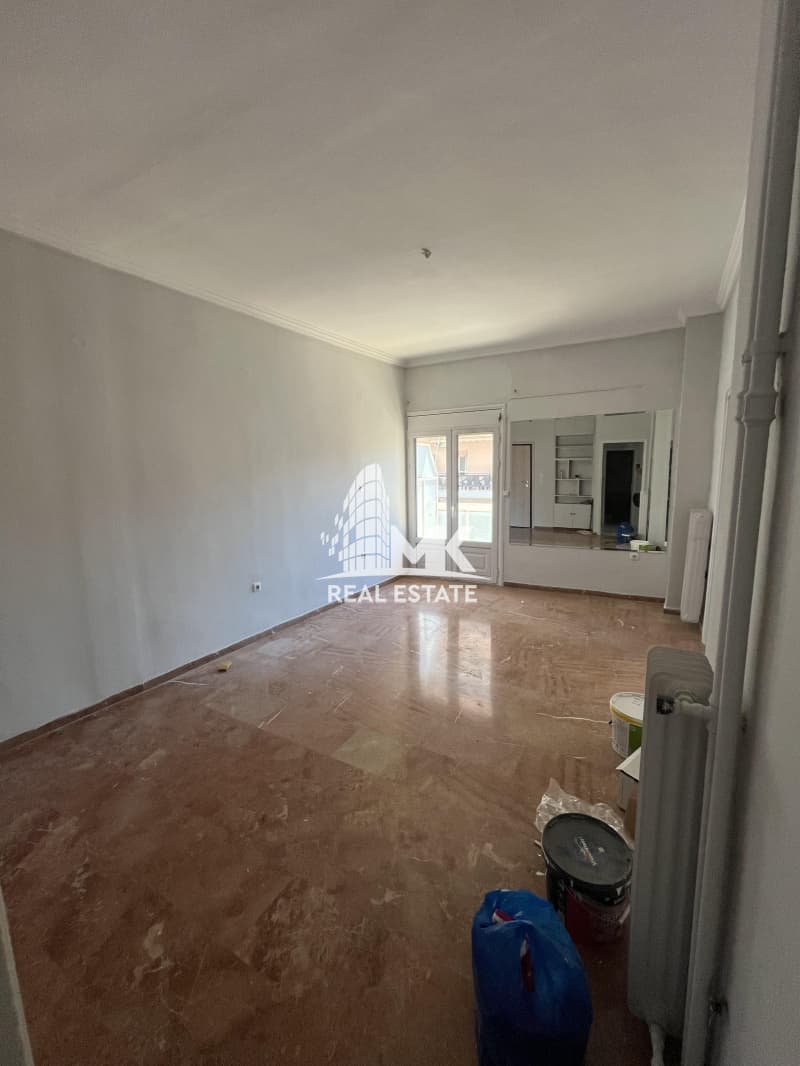 Apartment in Pantokratoros, Patra — Photo 1 of 21