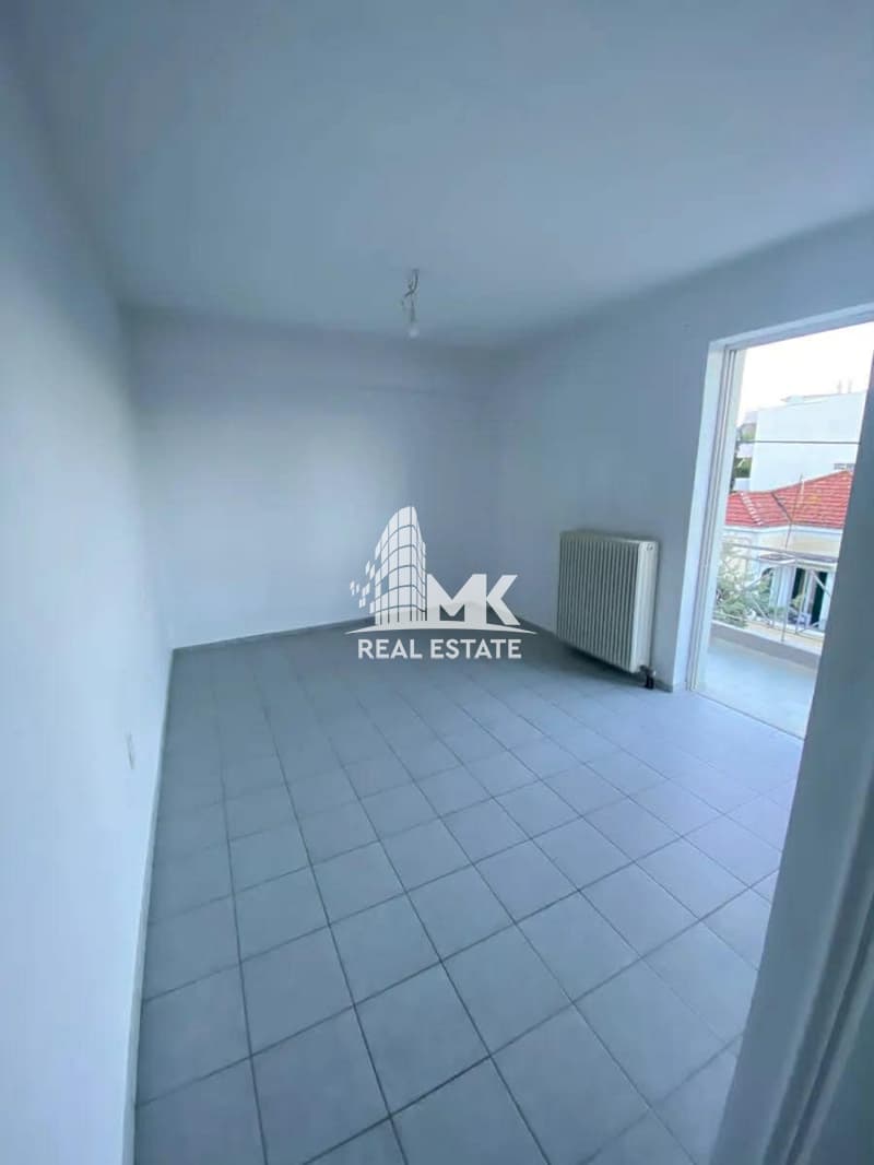 Apartment in Abelokipi, Patra — Photo 5 of 6