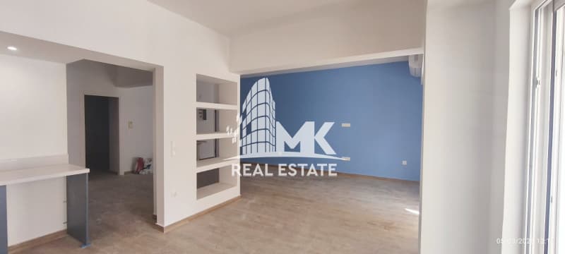 Apartment in Freattida, Piraeus — Photo 2 of 10