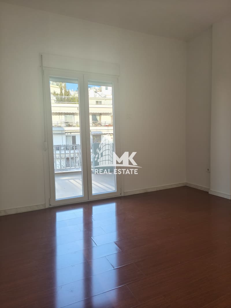 Apartment in Profitis Ilias, Piraeus — Photo 7 of 16