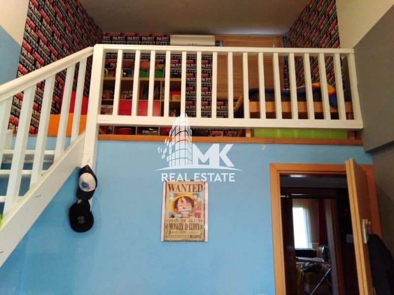 House in Panorama, Panorama — Photo 9 of 17
