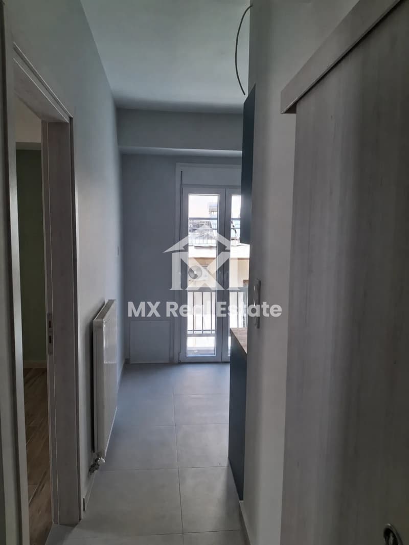 Apartment in Panorama, Dafni — Photo 16 of 21