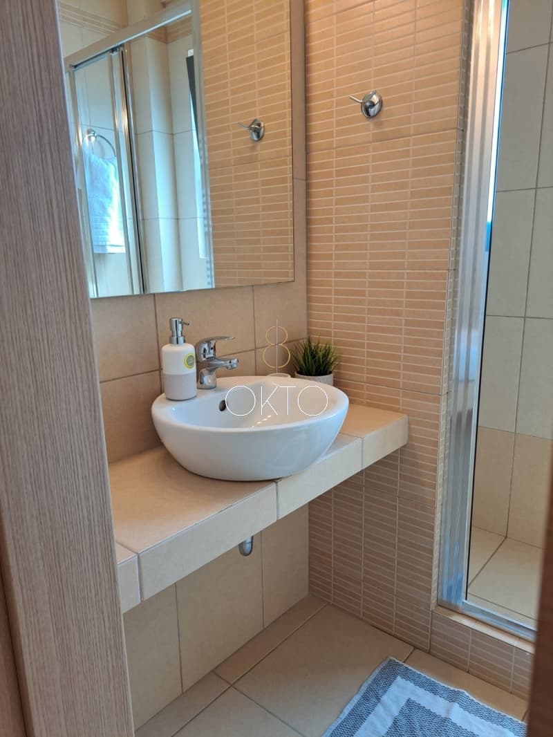 Apartment in Porto Rafti, Vravrona — Photo 12 of 15