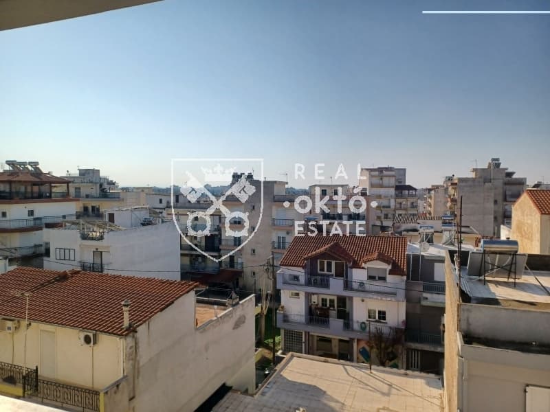 House in Evosmo, Evosmos — Photo 11 of 26