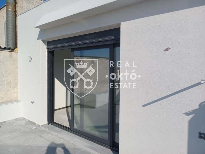 House in Evosmo, Evosmos — Photo 17 of 26