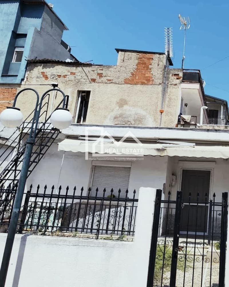 Apartment in Anthokipoi, Stavroupoli