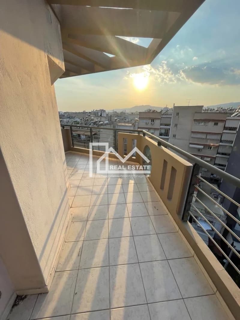 Apartment in Sepolia, Sepolia - Skouze — Photo 2 of 10