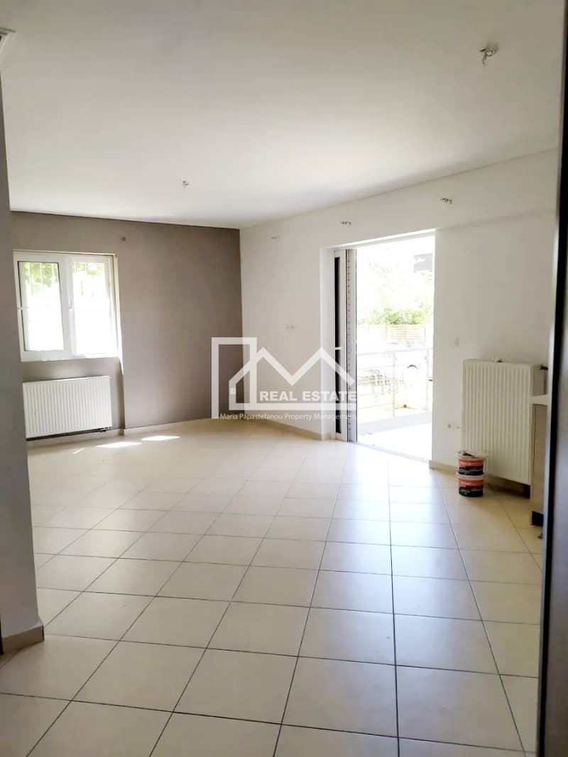 Apartment in Tsakos, Agia Paraskevi — Photo 2 of 5