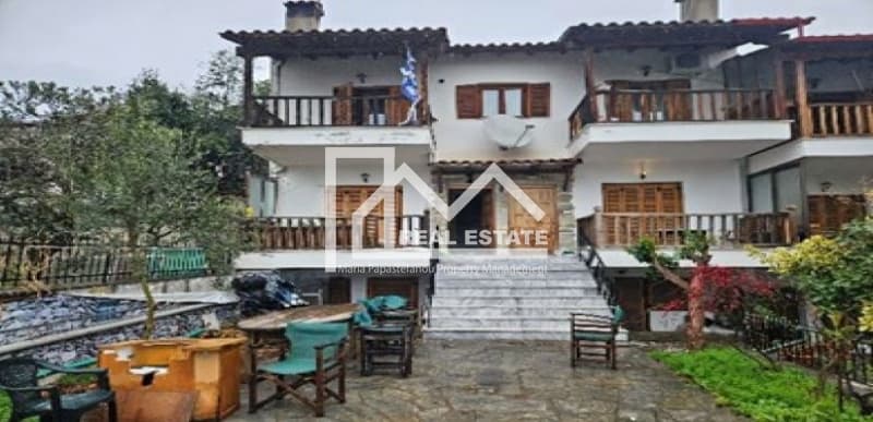 House in Asprovrisi, Oreokastro