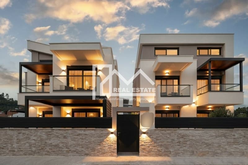 House in Neos Marmaras, Sithonia — Photo 1 of 27
