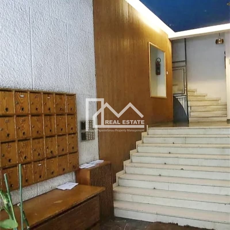 Apartment in Faliro, Koukaki - Makrigianni — Photo 1 of 8
