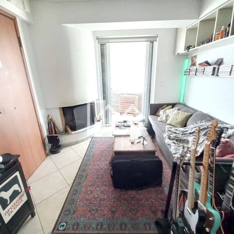 Apartment in Plateia Ymittou, Imittos — Photo 1 of 7