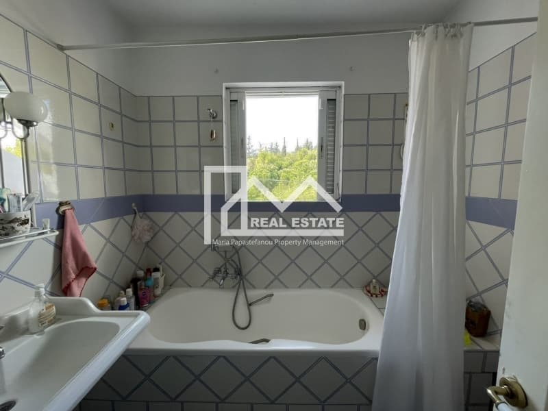 House in Trachones, Alimos — Photo 23 of 30