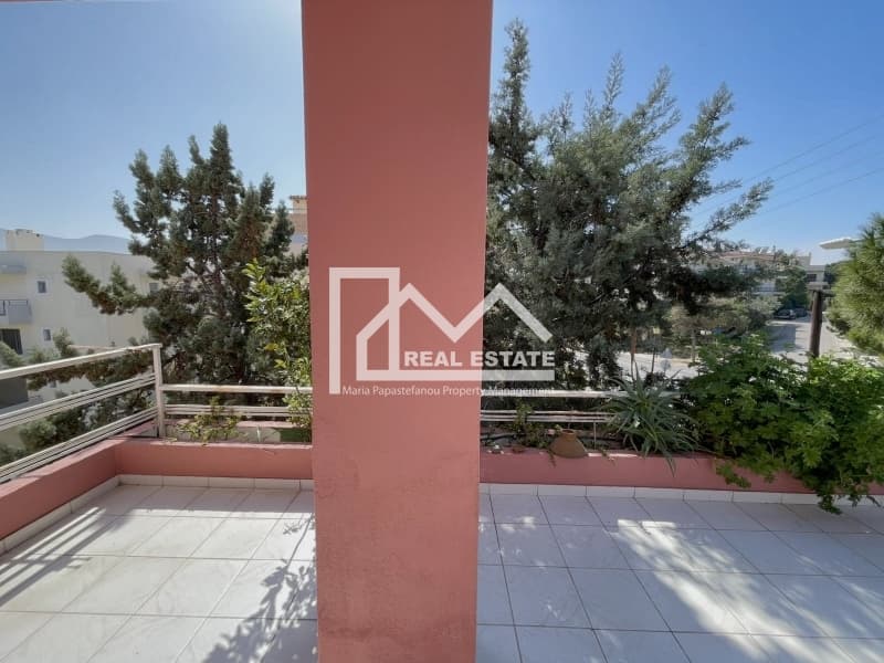 House in Trachones, Alimos — Photo 2 of 30