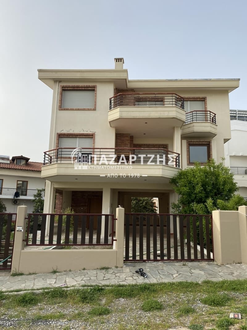 Μονοκατοικία στην Πουρνάρι, Πυλαία — Φωτογραφία 1 από 23