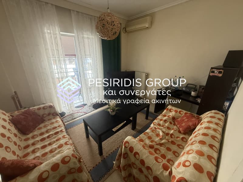 Apartment in Karampournaki, Kalamaria — Photo 1 of 9