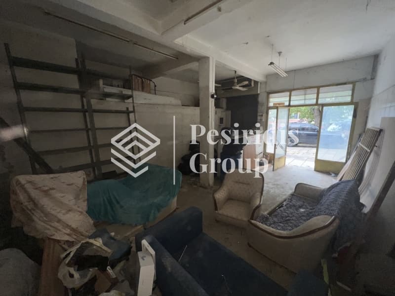 Retail Store in Center, Stavroupoli — Photo 1 of 6