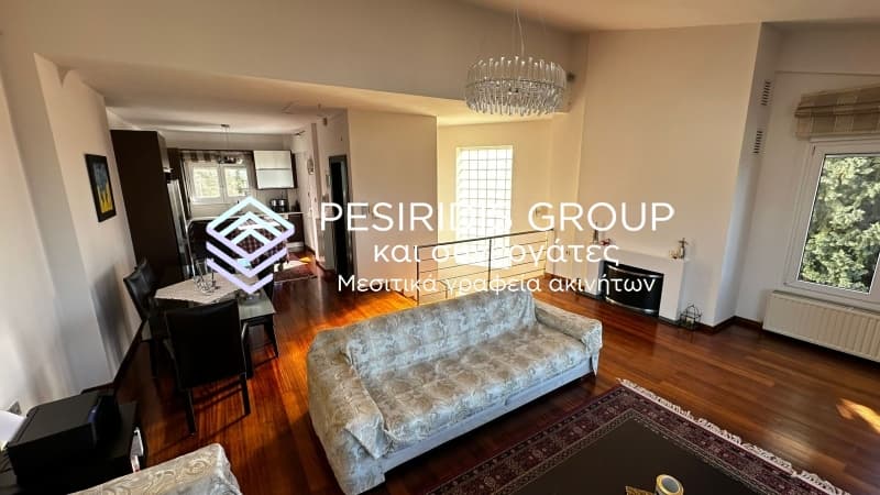 House in Center, Panorama — Photo 10 of 31