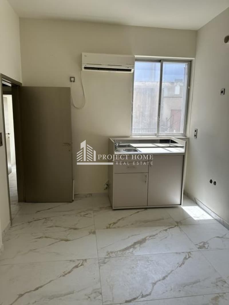 Γραφείο στην Hilton, Ιλίσια — Φωτογραφία 15 από 17