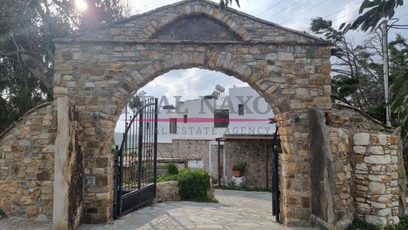 House in Vivlos, Naxos — Photo 17 of 20
