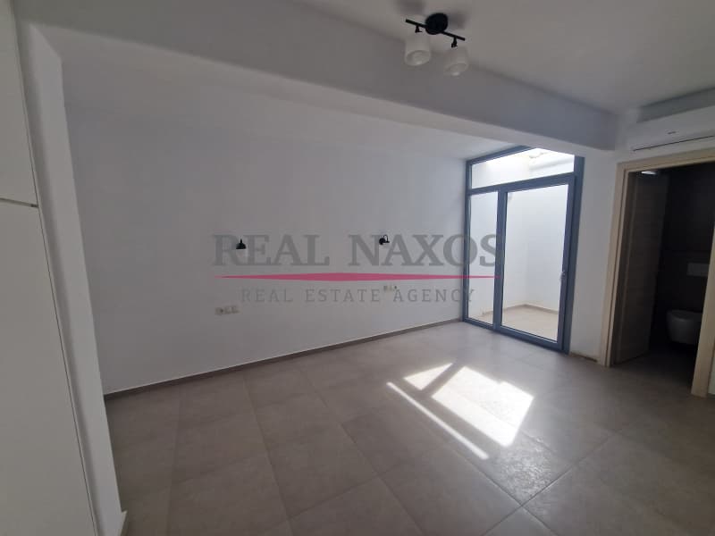 House in Agios Prokopios, Naxos — Photo 18 of 24