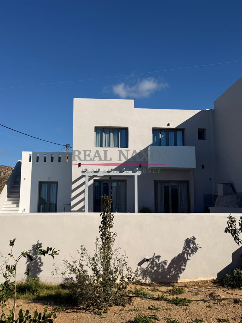 House in Kastraki, Naxos — Photo 1 of 22