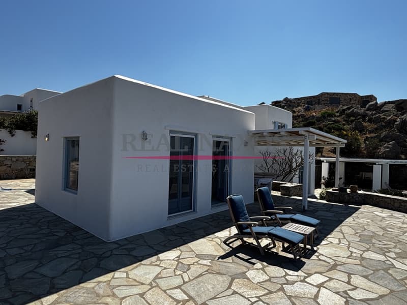 House in Plaka, Naxos — Photo 29 of 30