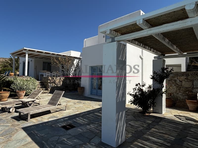 House in Plaka, Naxos — Photo 11 of 30