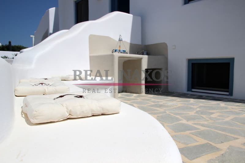 House in Mikri Vigla, Naxos — Photo 18 of 22