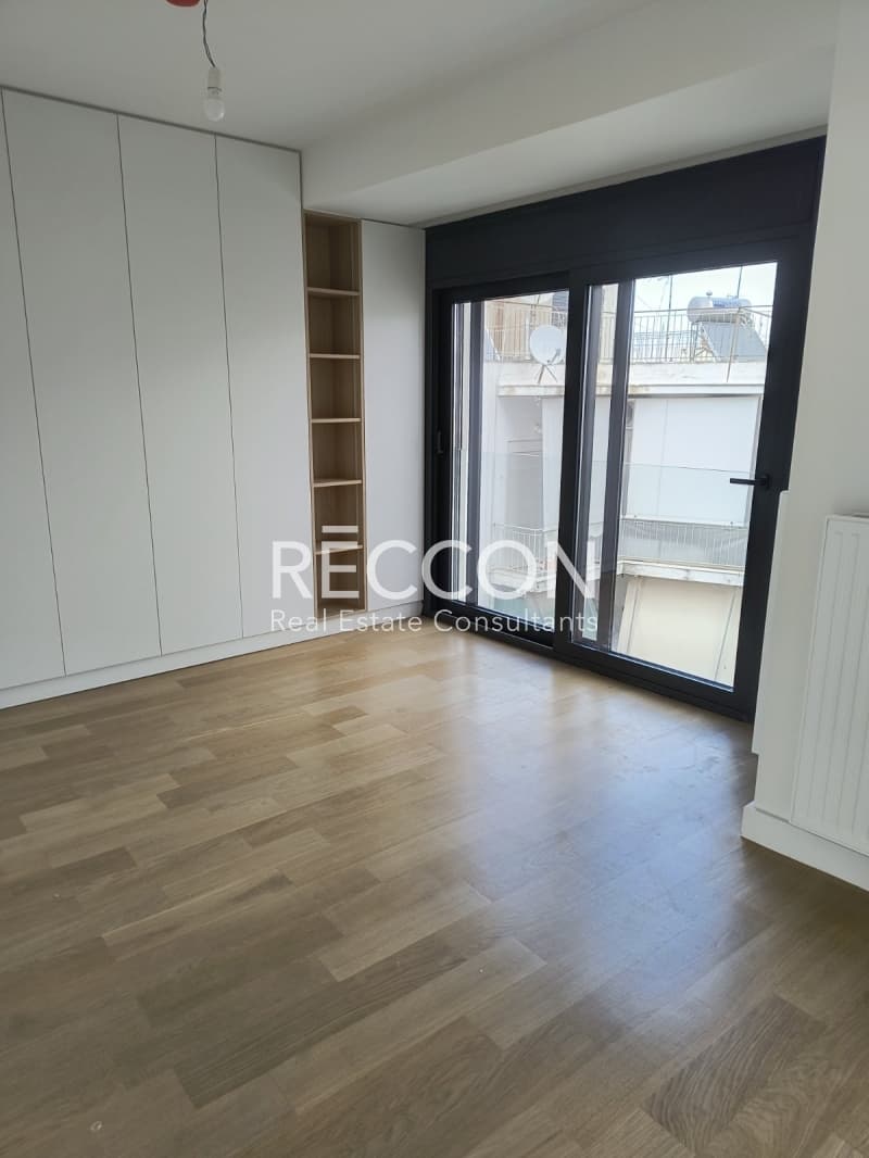 Apartment in Neo Pagkrati, Vironas — Photo 16 of 20