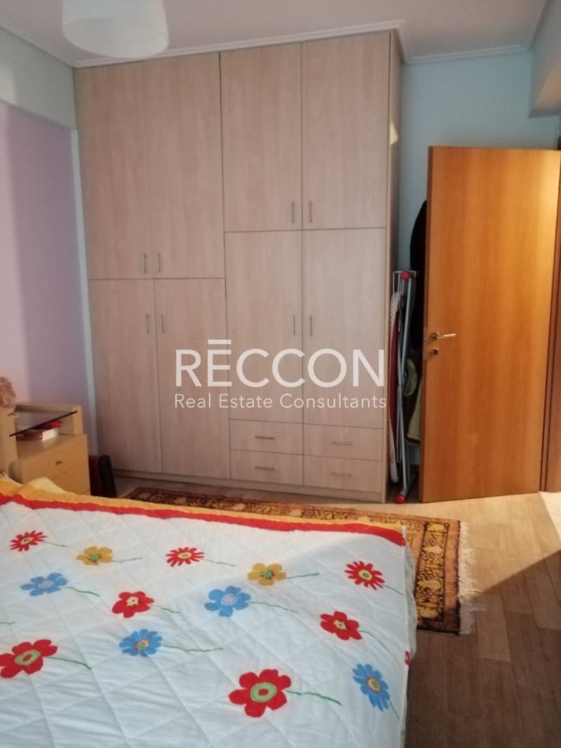 Apartment in Zoodochos Pigi, Vironas — Photo 8 of 18