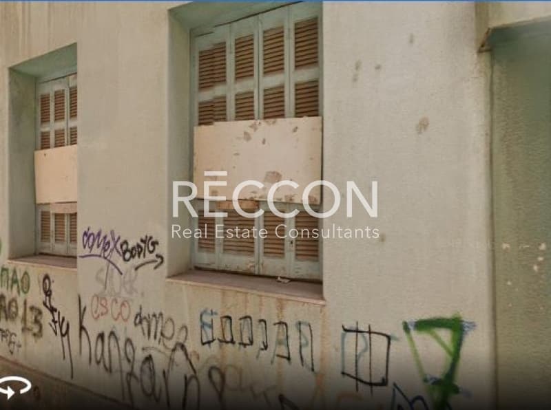 Οικόπεδο στην Όσιος Λουκάς, Πατήσια
