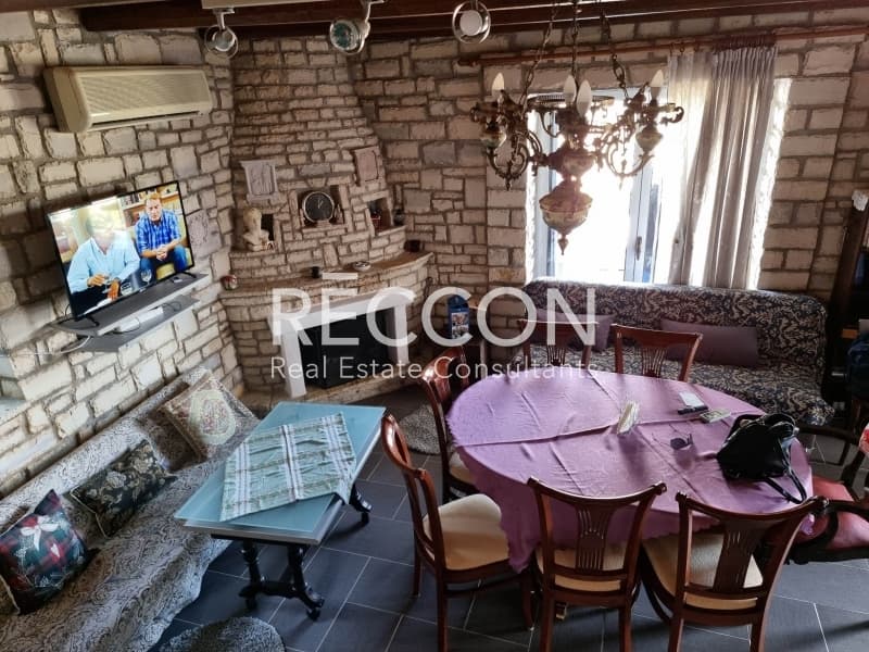 Μονοκατοικία στην Χατζής, Αίγιο — Φωτογραφία 11 από 22