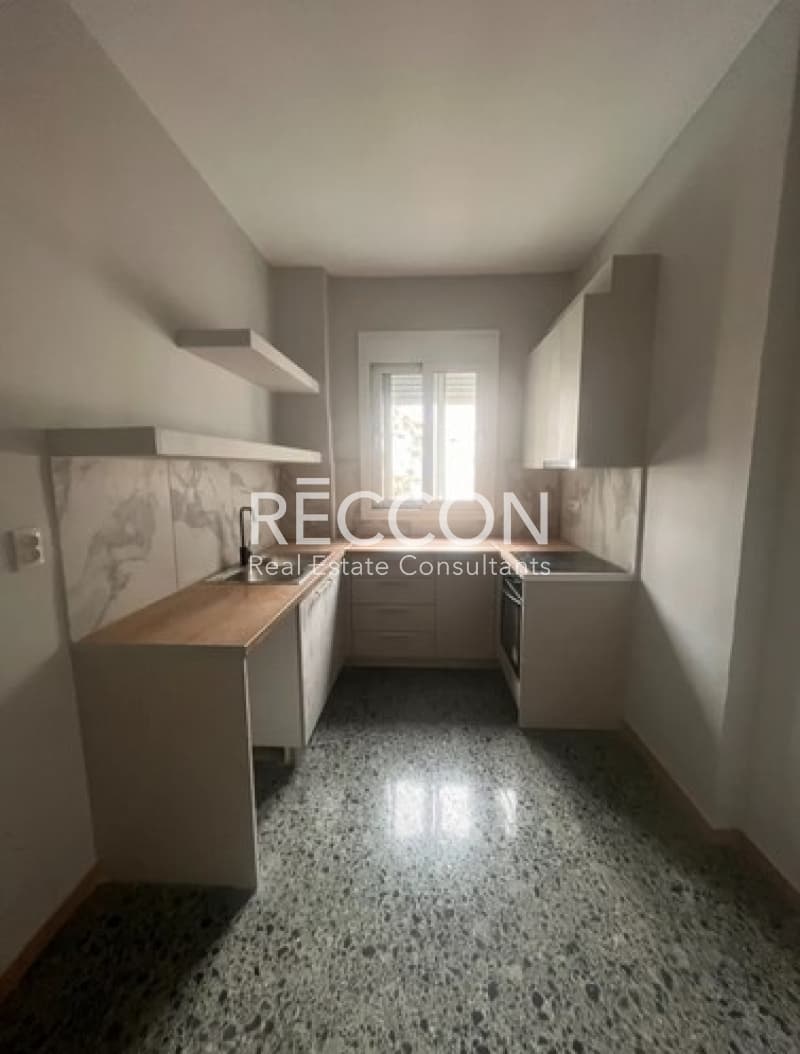 Apartment in Neo Pagkrati, Vironas — Photo 15 of 16
