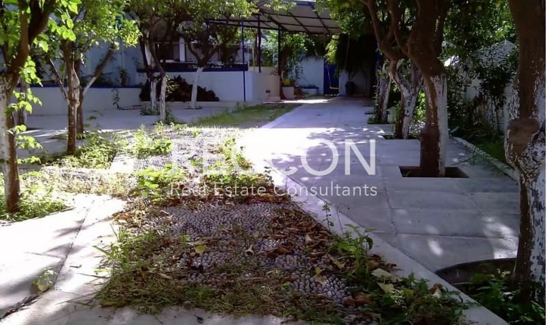 House in Kouzounos, Spetses — Photo 3 of 25