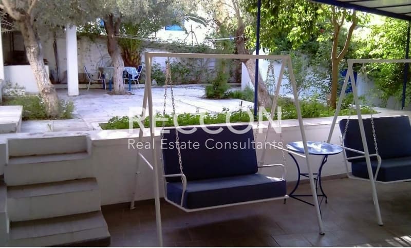 House in Kouzounos, Spetses — Photo 10 of 25