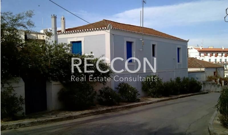 House in Kouzounos, Spetses — Photo 13 of 25
