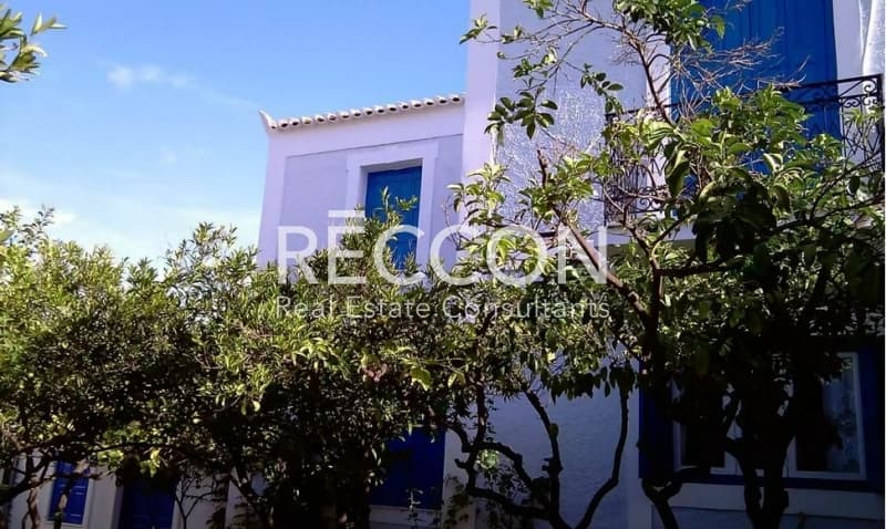 House in Kouzounos, Spetses — Photo 16 of 25