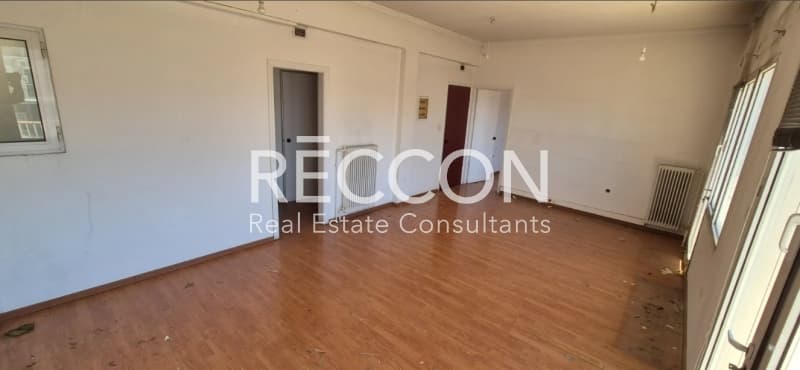 Office in Platia Kanigos, Exarchia - Neapoli — Photo 4 of 25