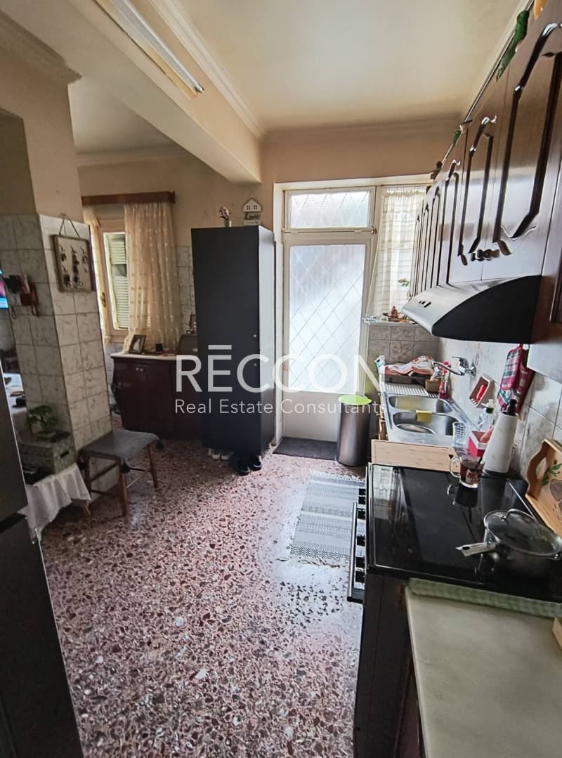 House in Zoodochos Pigi, Vironas — Photo 13 of 30