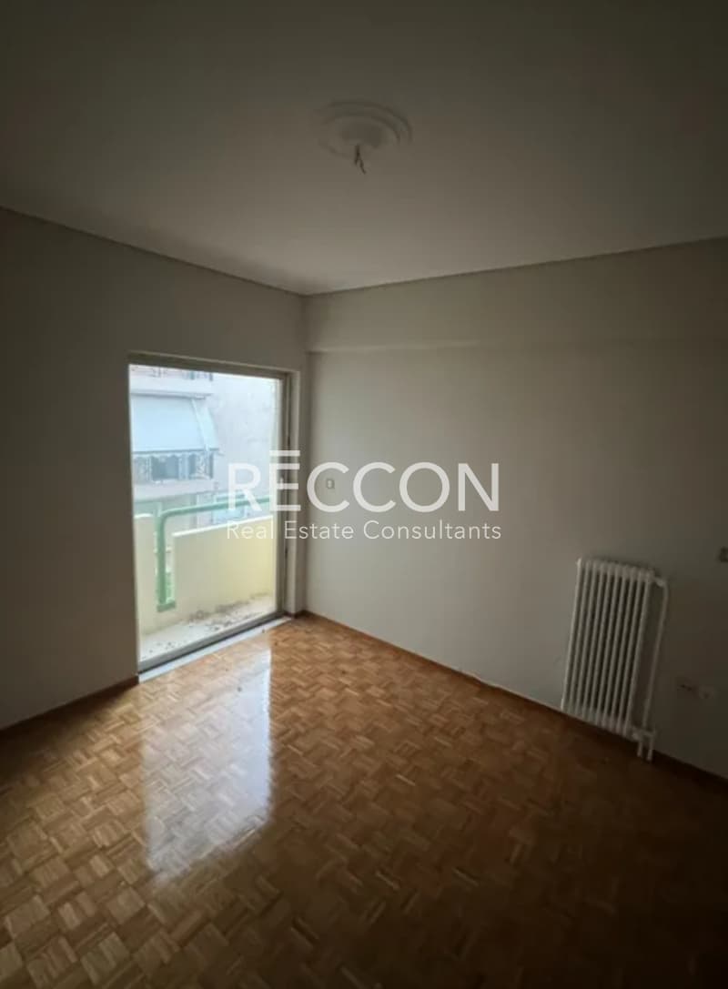 Apartment in Alsos, Nea Smyrni — Photo 7 of 18