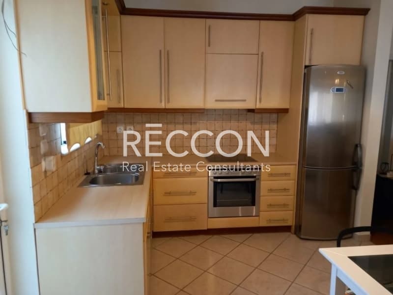 Apartment in Plateia Ntavari, Palaio Faliro — Photo 8 of 21