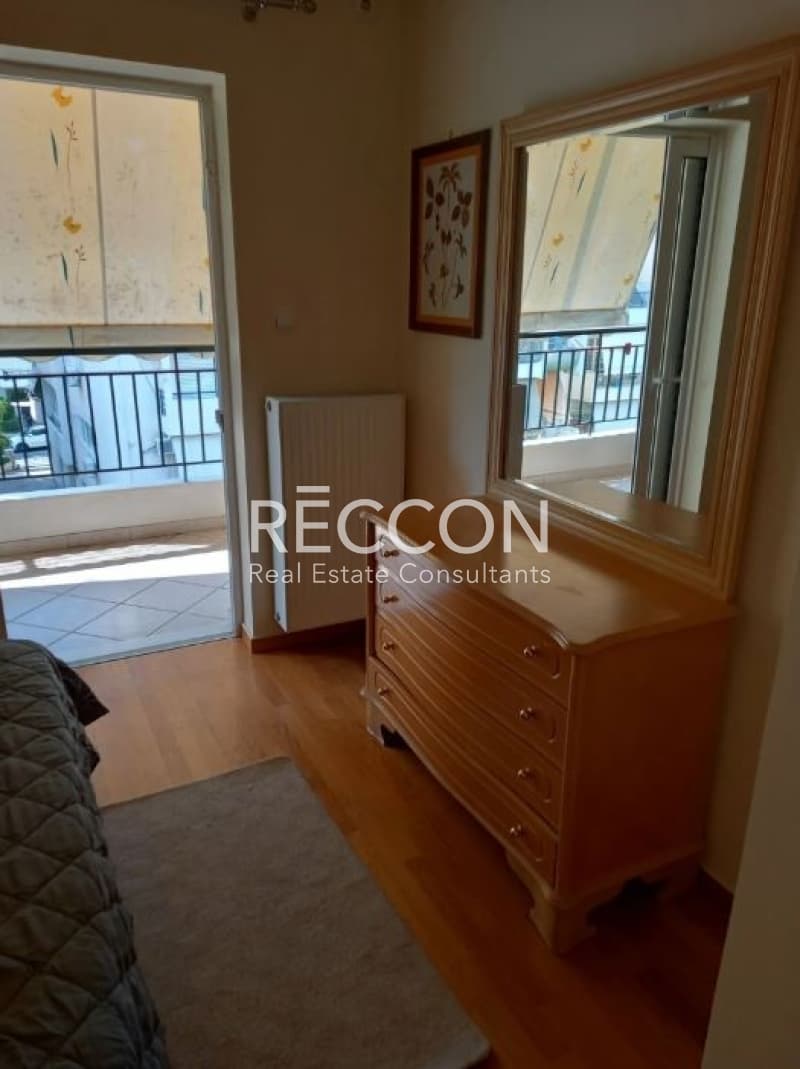 Apartment in Plateia Ntavari, Palaio Faliro — Photo 11 of 21