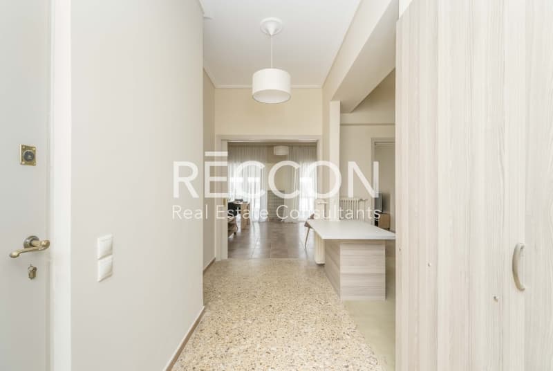 Apartment in Fokionos Negri, Kipseli — Photo 2 of 24