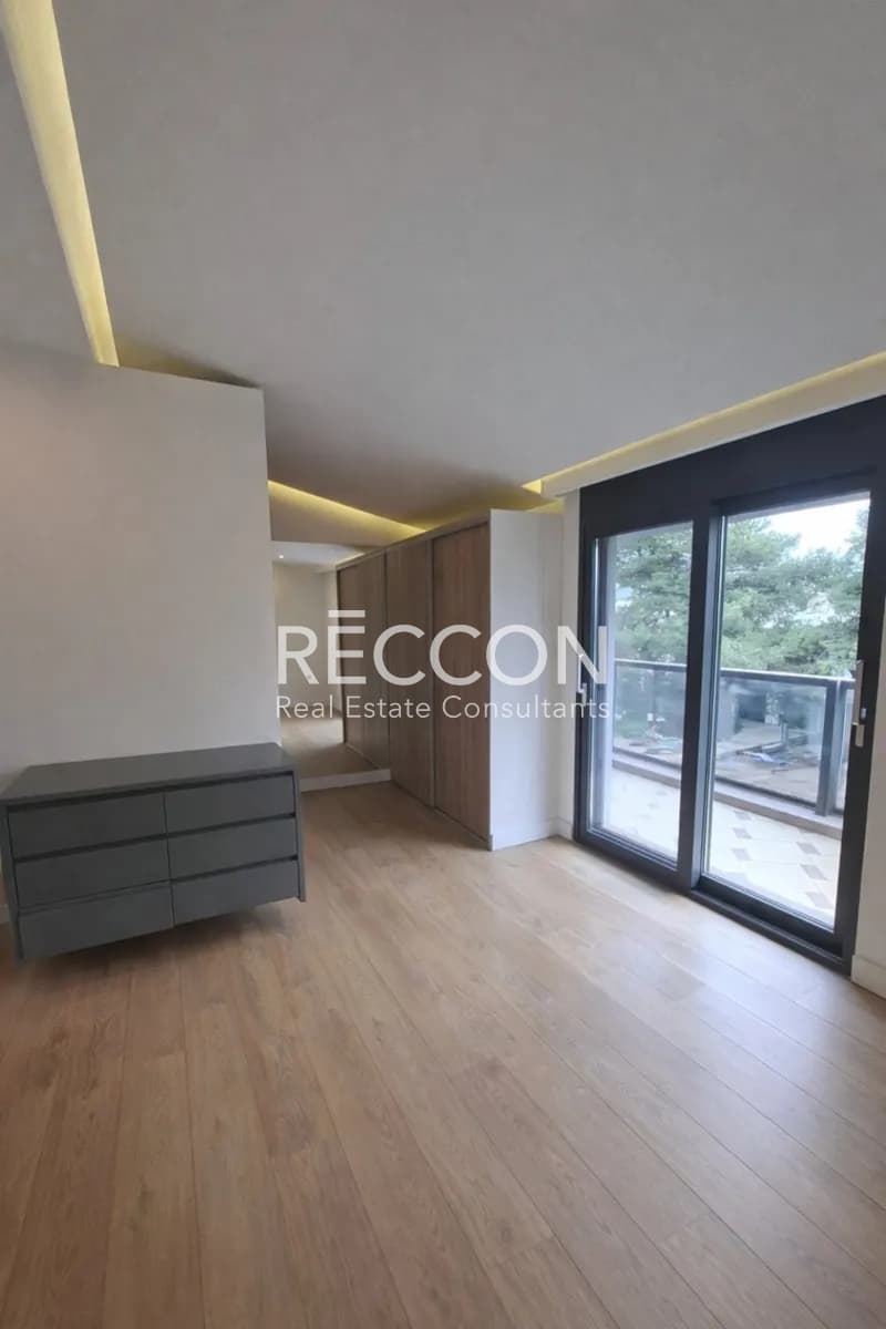 Apartment in Center, Agios Stefanos — Photo 11 of 18