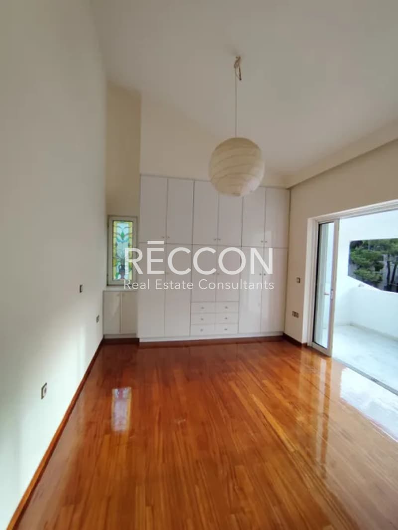 House in Politeia, Nea Erithraia — Photo 13 of 24